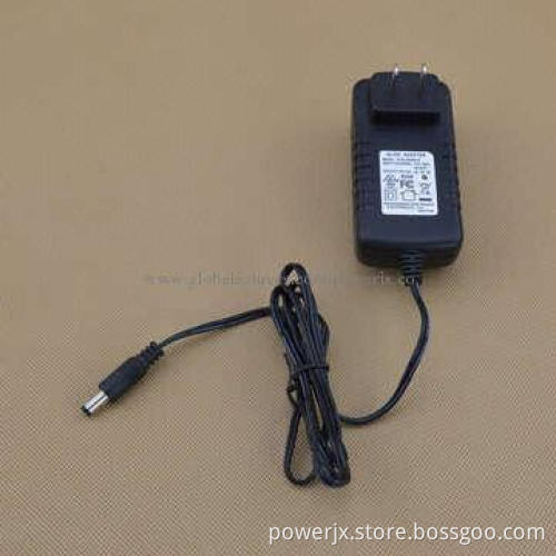 High quality & efficiency seductive 24W 13Vx1,840ma switching AC to DC power adapter converter